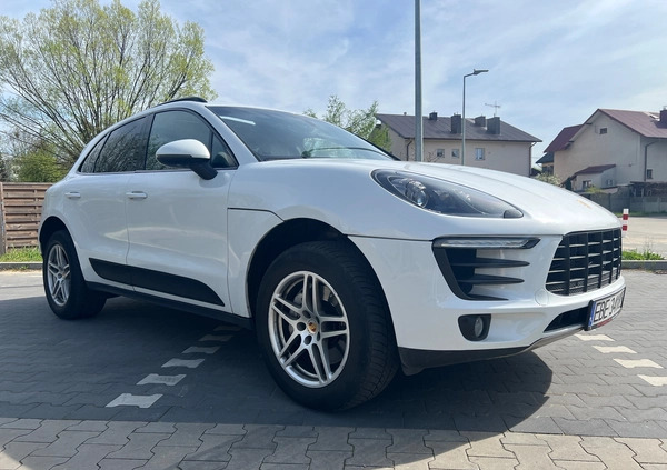 Porsche Macan cena 135000 przebieg: 121000, rok produkcji 2015 z Bełchatów małe 191